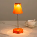 Gesture-sensing ambient desk lamp - Image 2